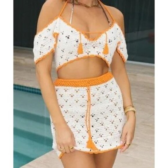 Isabelle Quinn Ramona Top in Ivory Citrus - Picture 2 of 4